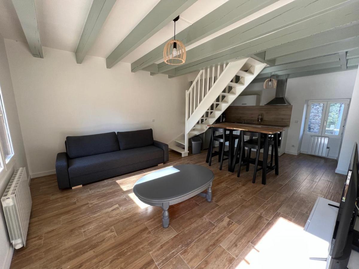 Maison Idealement Situee Avec Parking Gratuit アンスニ エクステリア 写真